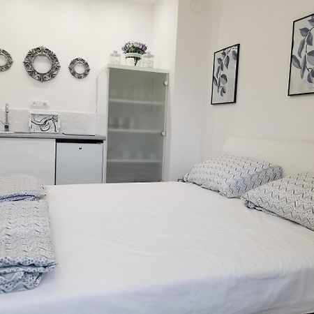 Studio Angel Stan Na Dan Novi Sad Dış mekan fotoğraf